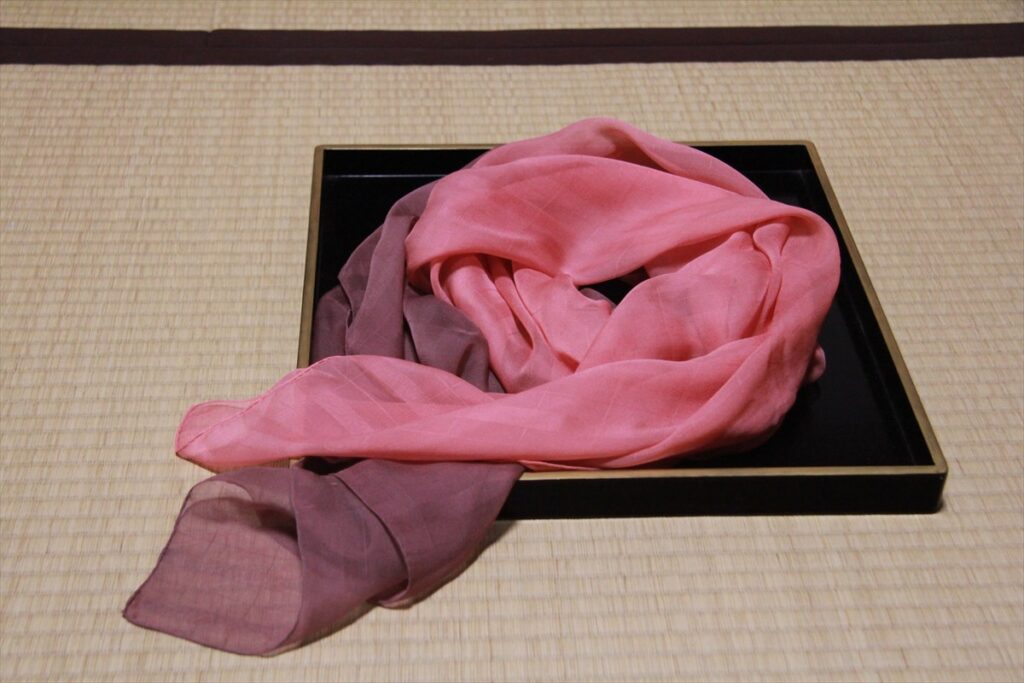 二色染スカーフ　日本茜×ゲンノショウコ